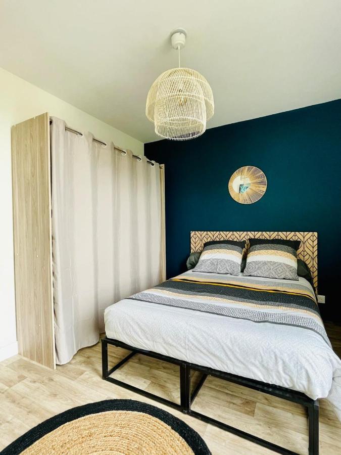 Appartement T2 Calme Et Refait à Neuf Bords De Vienne *